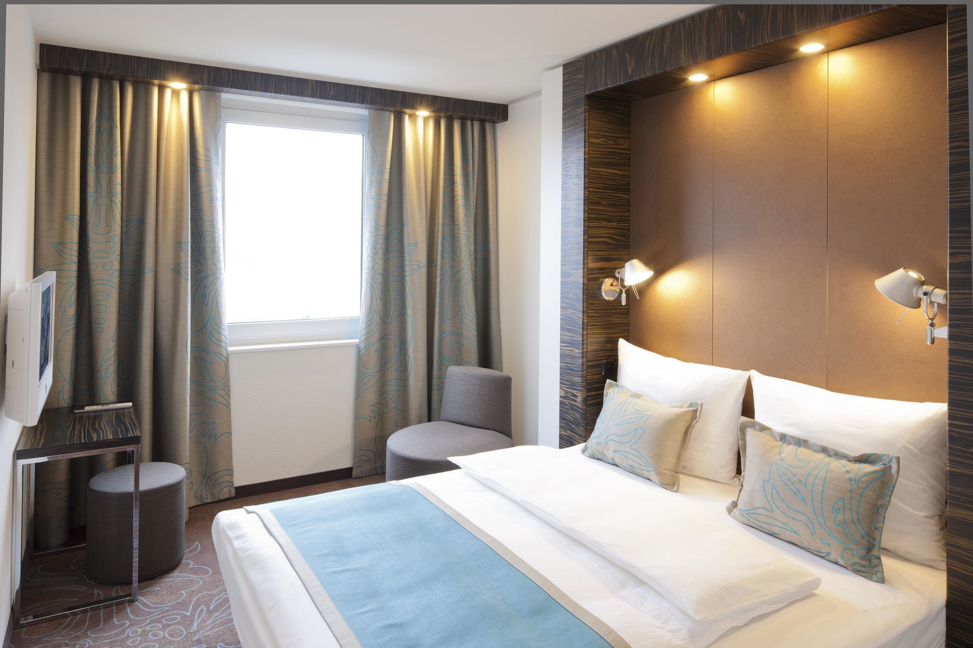 Motel One Frankfurt-Eastside Frankfurt am Main Oda fotoğraf