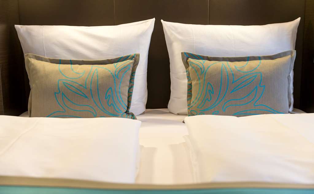 Motel One Frankfurt-Eastside Frankfurt am Main Oda fotoğraf