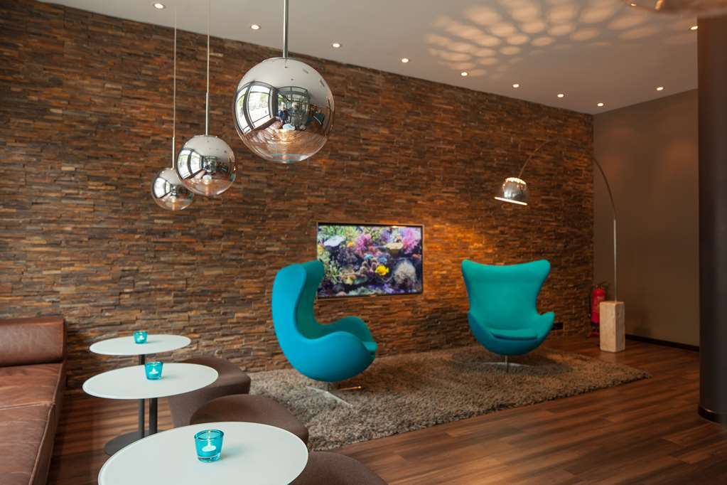 Motel One Frankfurt-Eastside Frankfurt am Main Restoran fotoğraf