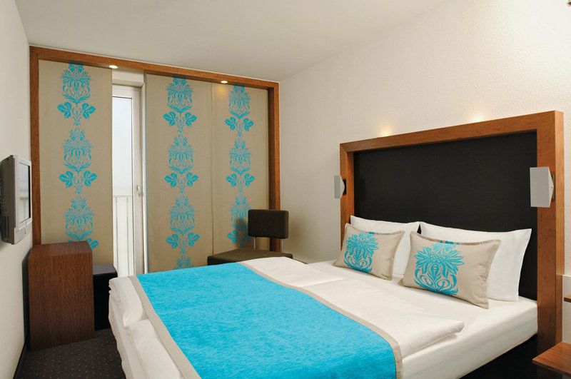Motel One Frankfurt-Eastside Frankfurt am Main Oda fotoğraf